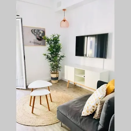 Apartamento En Centro De Torre Del Mar, Malaga * Torre Del Mar